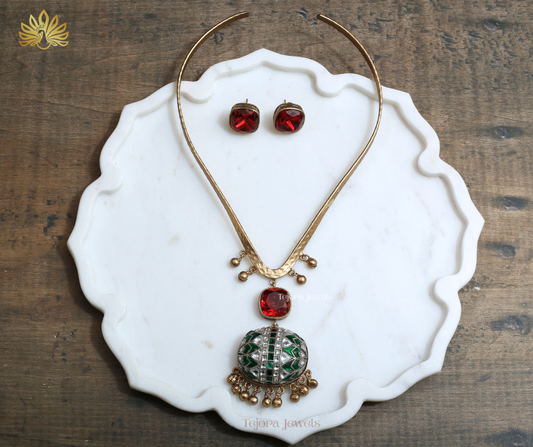 Aarini Regal Emerald & Ruby Hasli Set