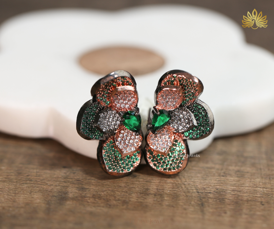 Aurora Bloom Cluster Stud Earrings - Green