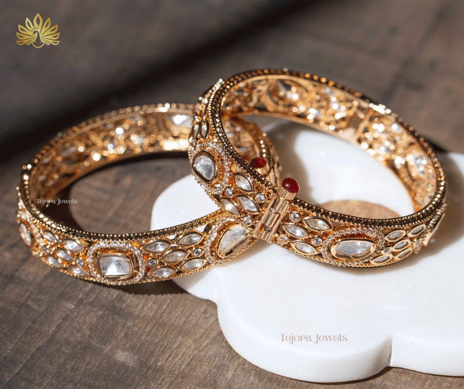 Amrita Moissanite Bangle Set