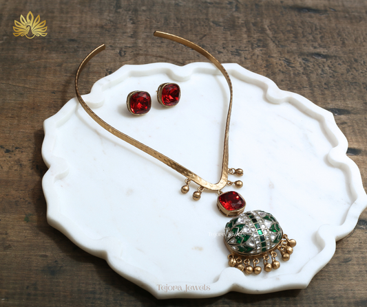 Aarini Regal Emerald & Ruby Hasli Set